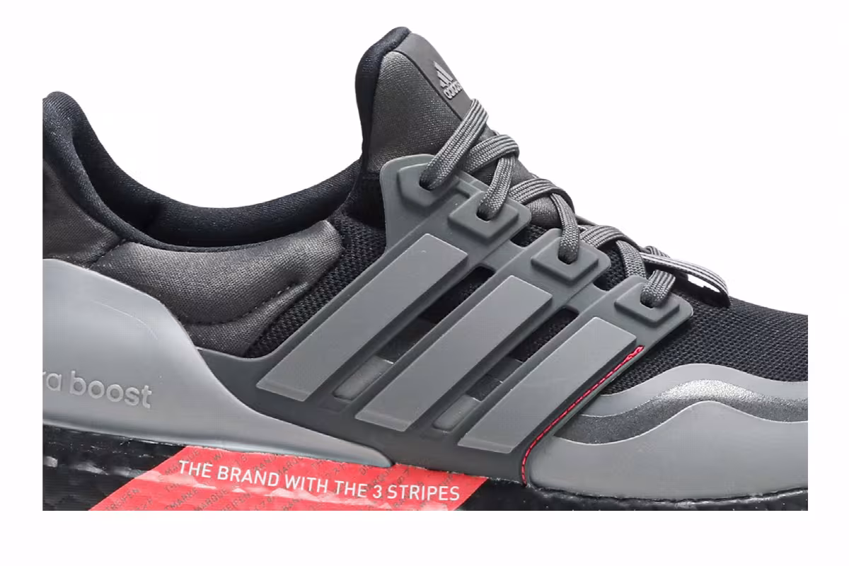 adidas UltraBoost All Terrain Shock Red, view 3