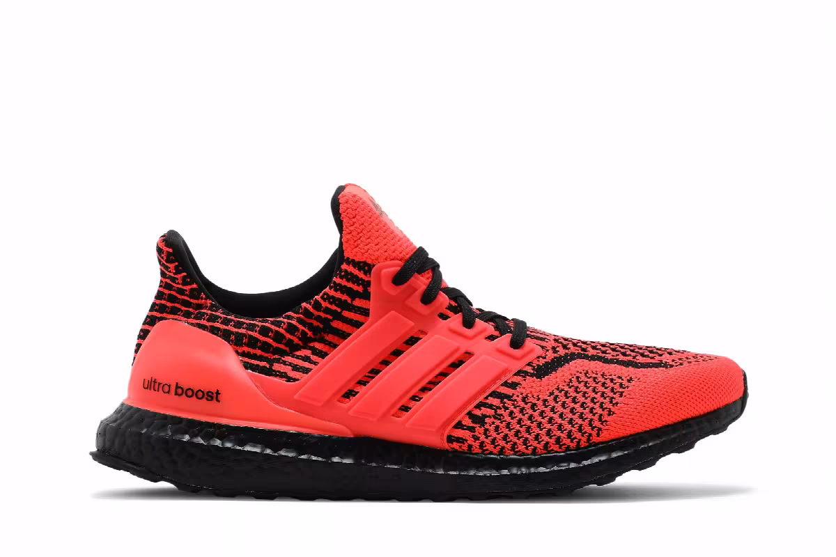 adidas UltraBoost 5.0 DNA Solar Red, view 2