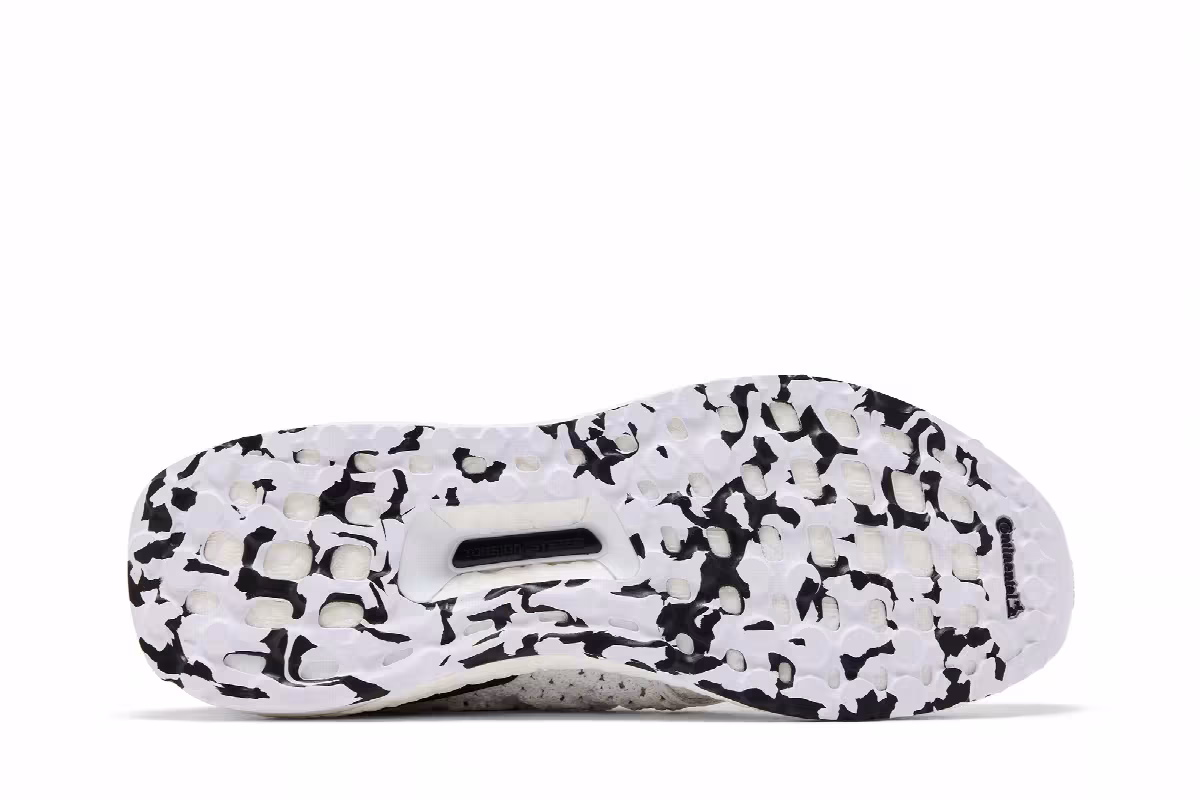 adidas UltraBoost Clima U White Black, view 5