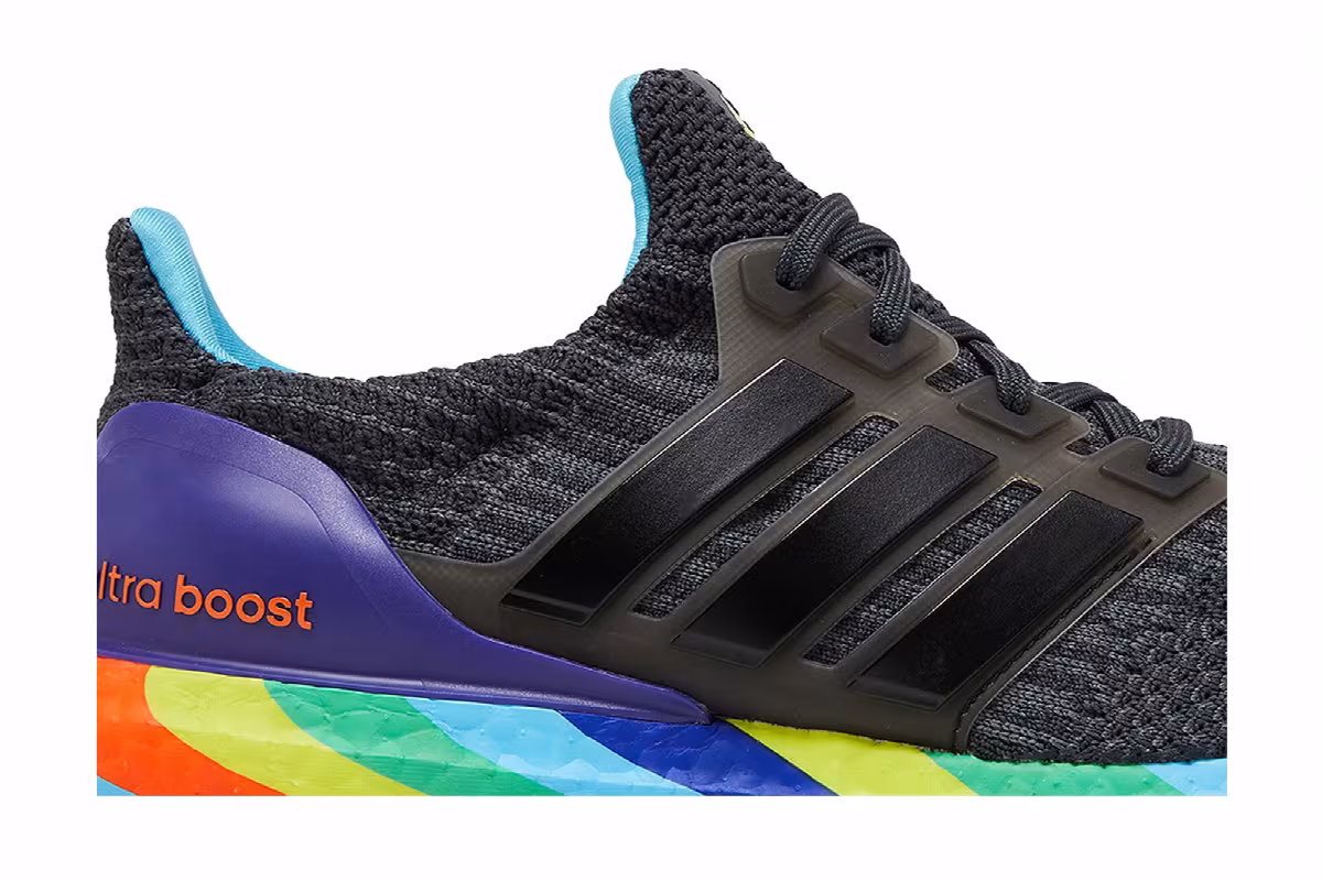 adidas UltraBoost 5.0 DNA Pride, view 3