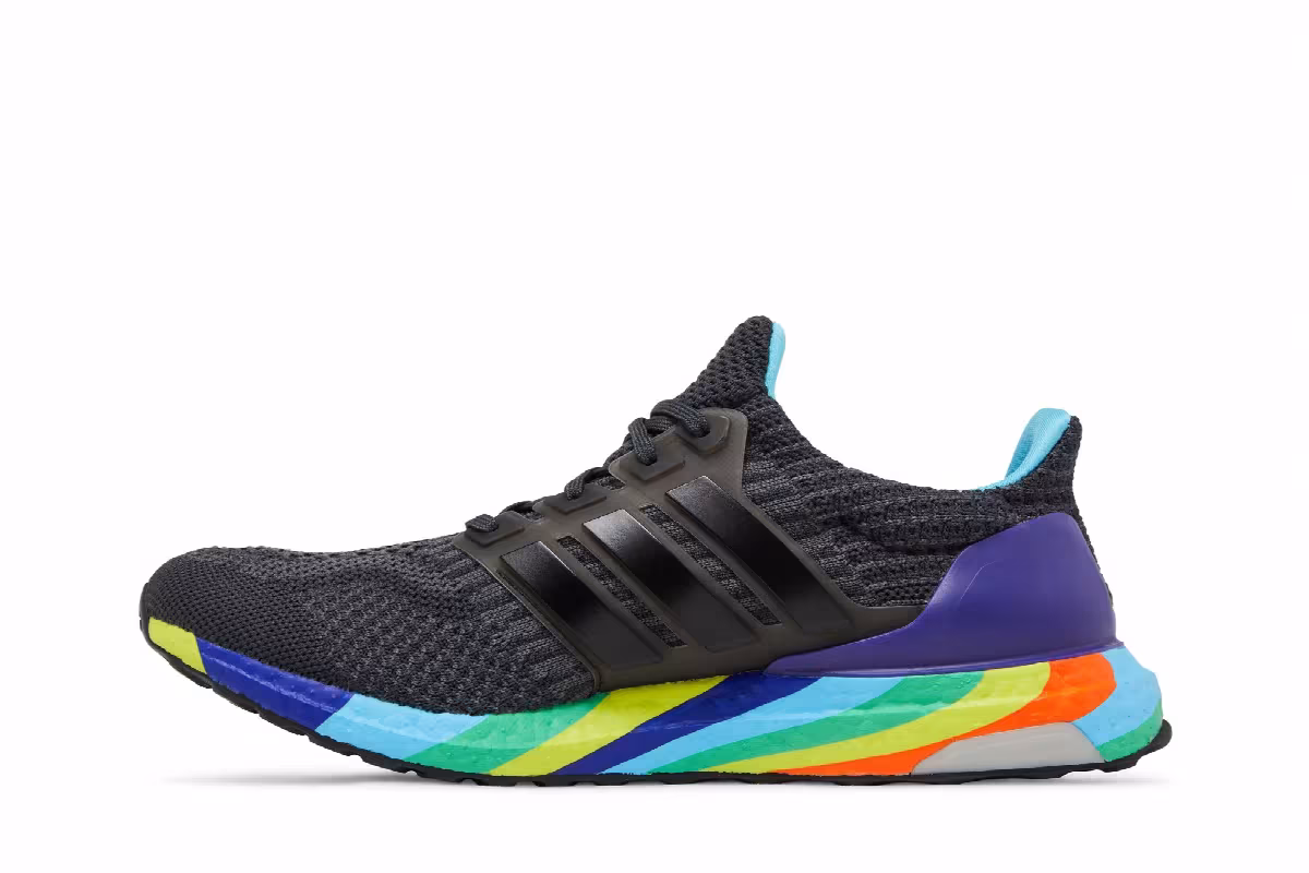 adidas UltraBoost 5.0 DNA Pride, view 4