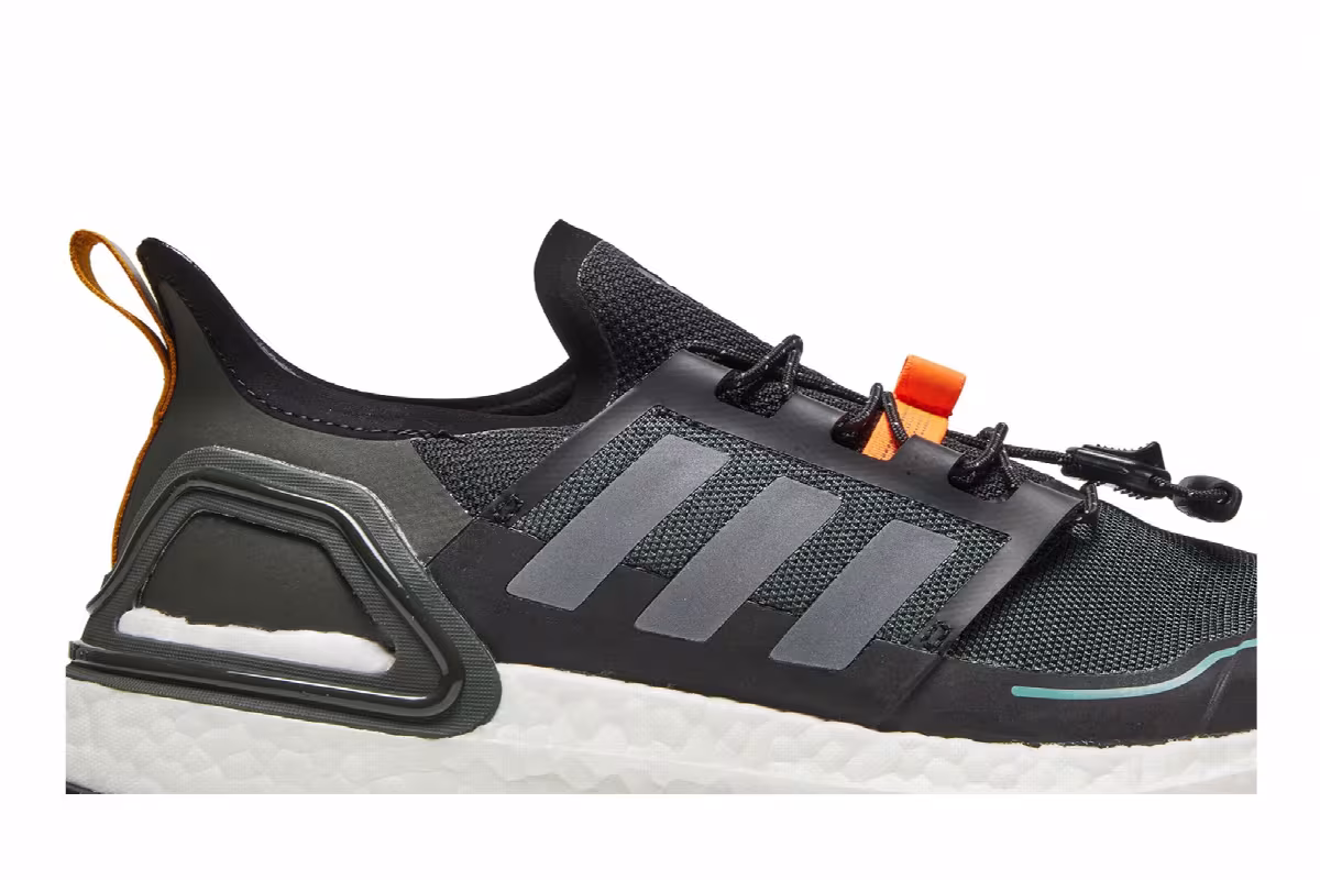 adidas UltraBoost Winter.Rdy Black Signal Orange, view 3