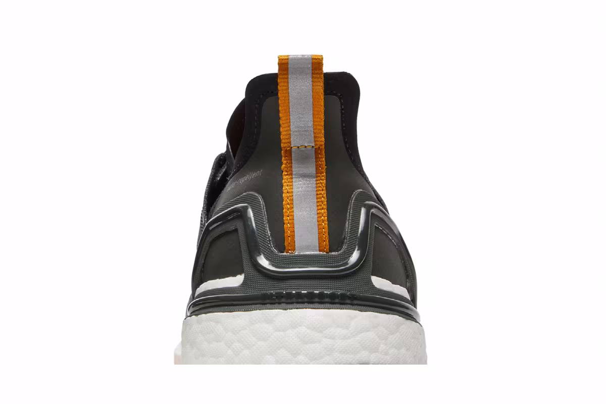 adidas UltraBoost Winter.Rdy Black Signal Orange, view 8