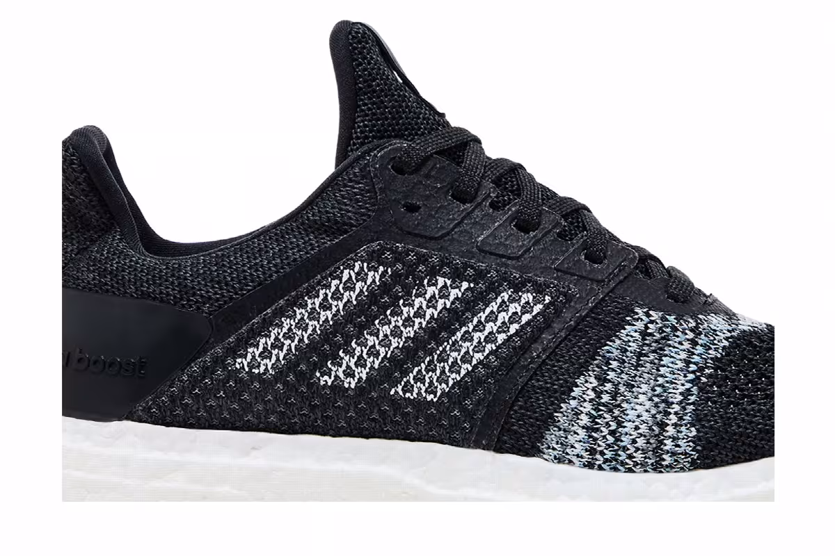 adidas UltraBoost ST Core Black, view 3