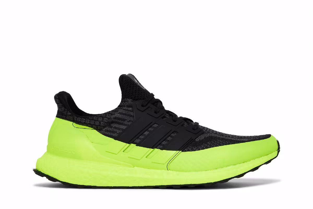 adidas UltraBoost 5.0 DNA Black Solar Yellow, view 2