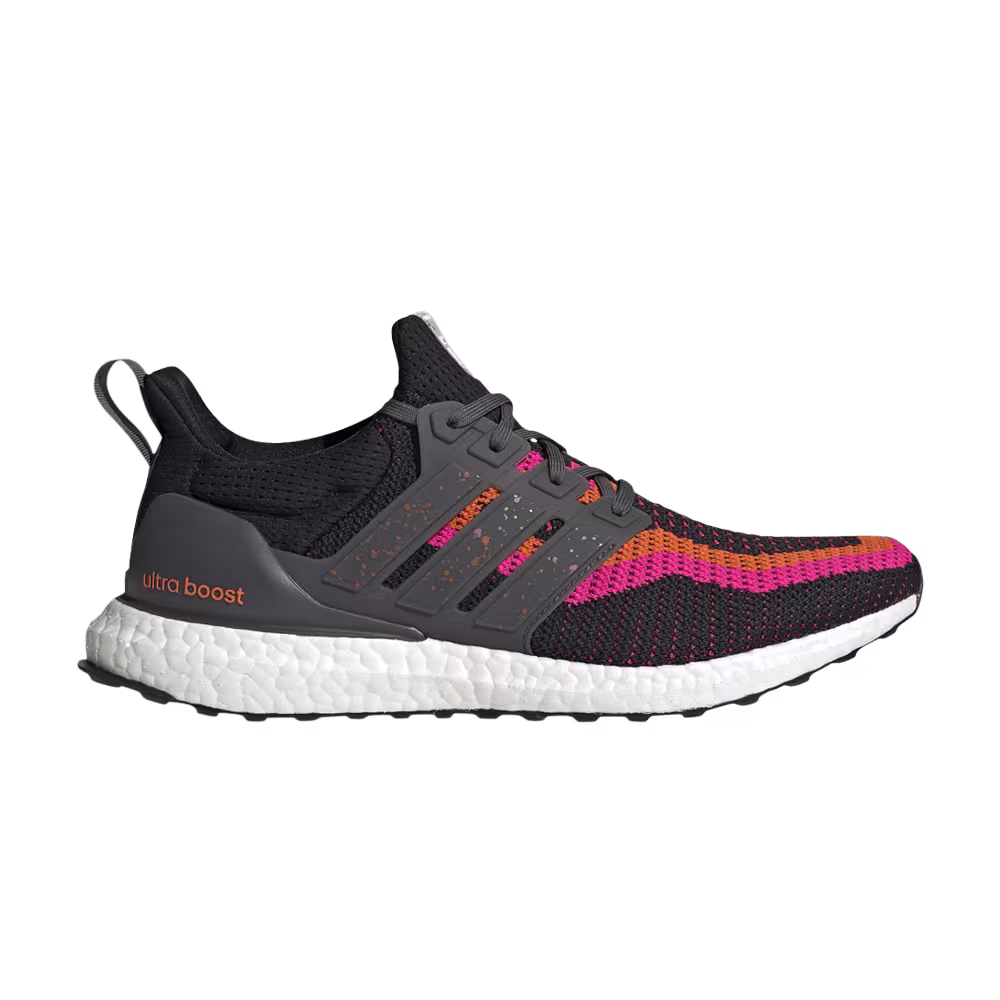 adidas UltraBoost DNA City Pack - Hong Kong