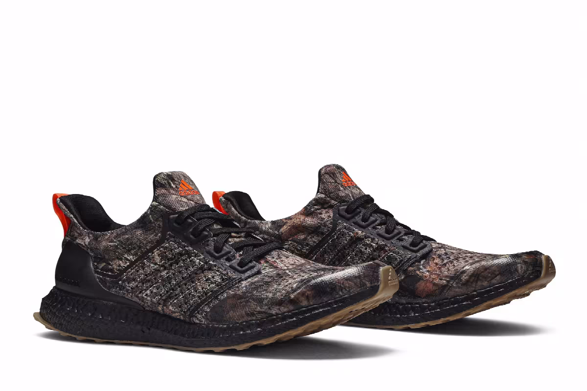 Action Bronson x adidas UltraBoost Realtree Camo, view 9