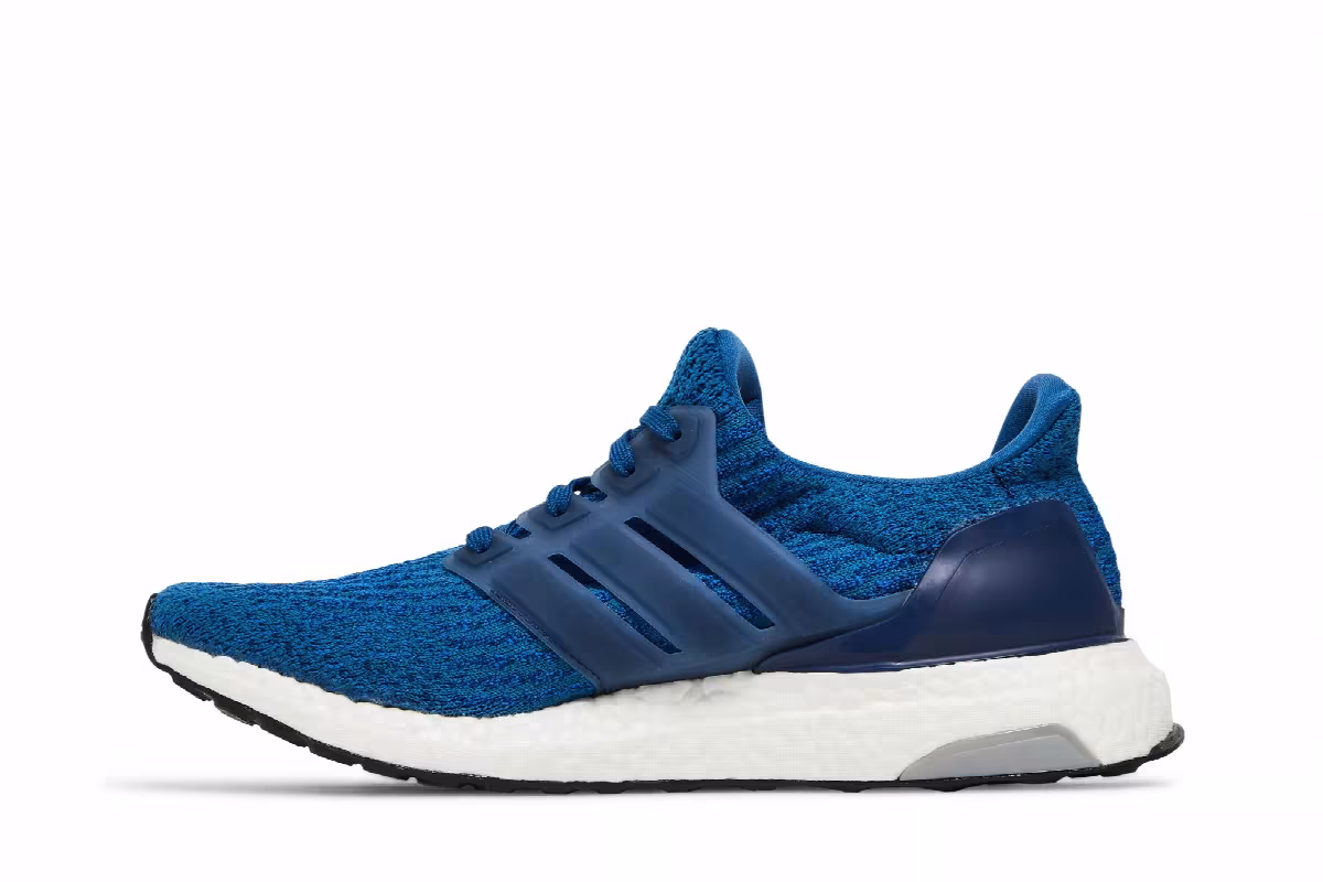 Adidas UltraBoost 3.0 J Core Blue, view 4