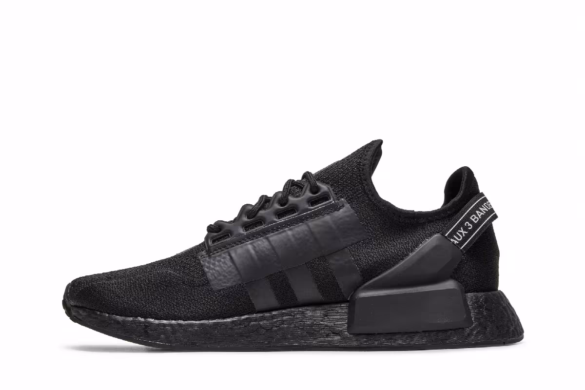 Adidas NMD_R1 V2 Core Black Red, view 4