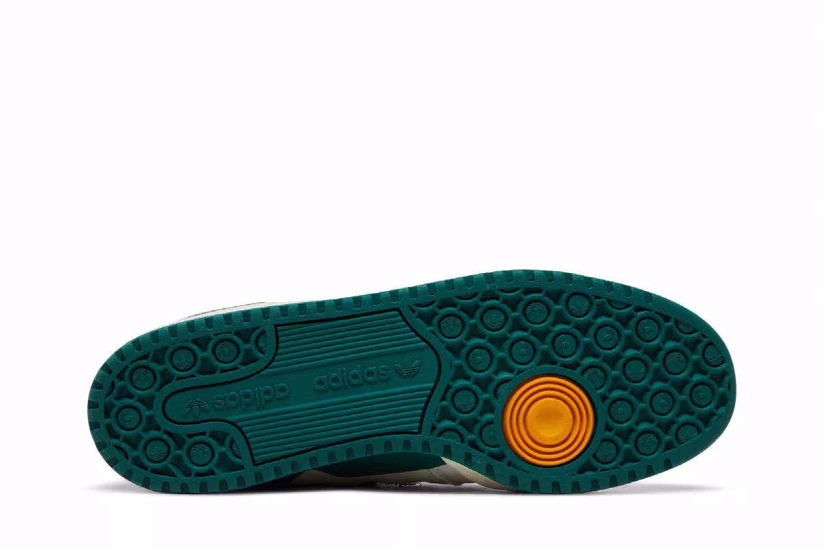 END. x adidas Forum Low Varsity - Green, view 5