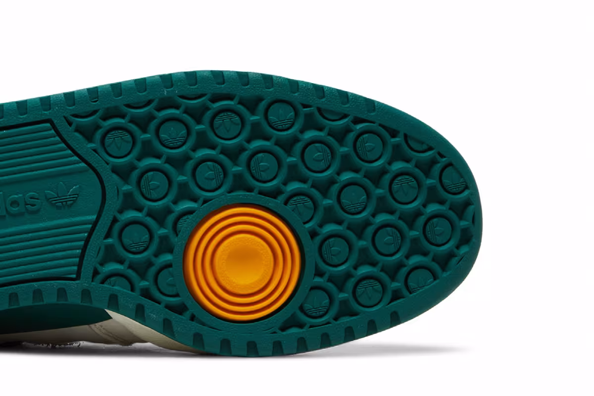 END. x adidas Forum Low Varsity - Green, view 6