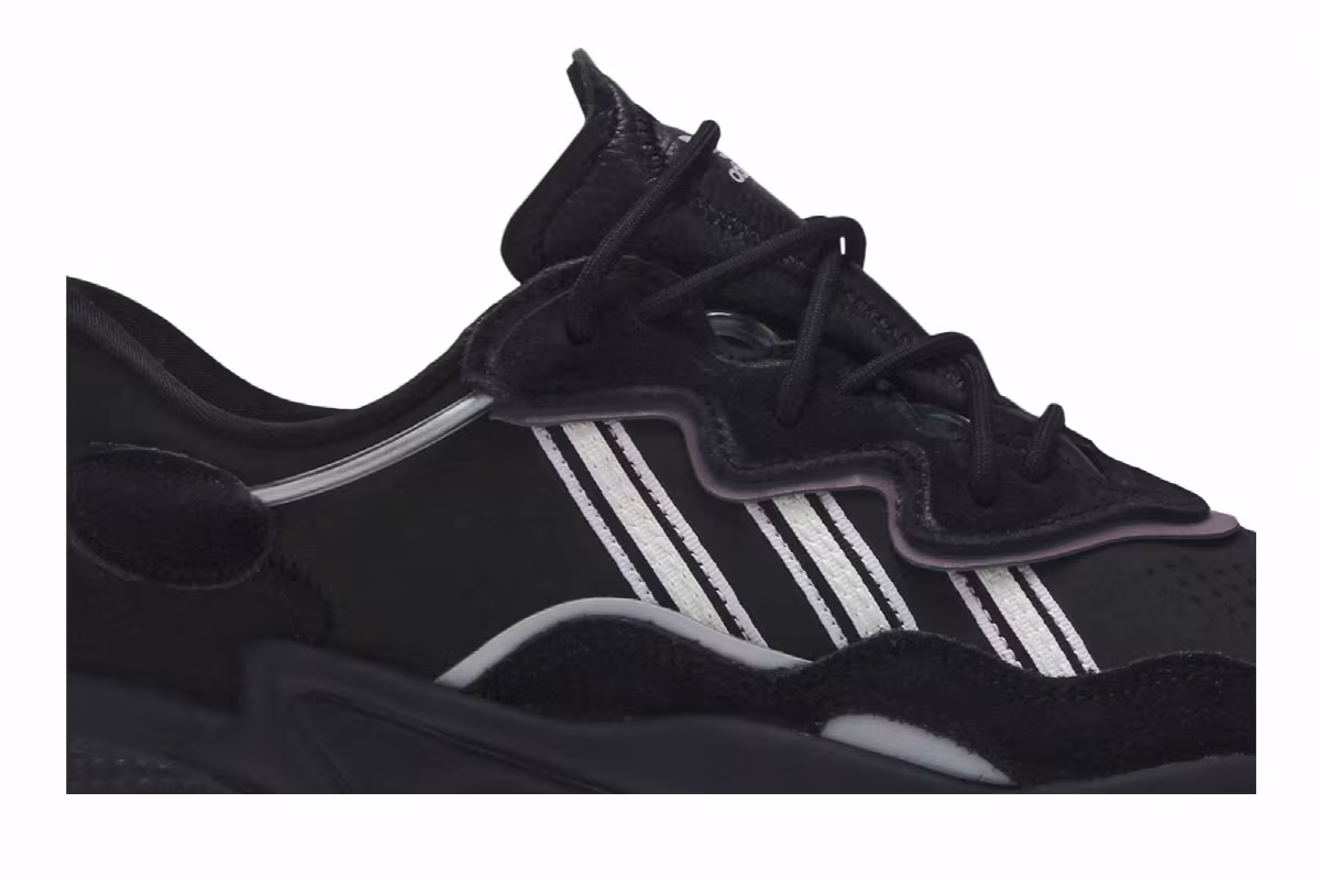 adidas Women's Ozweego Core Black, view 3