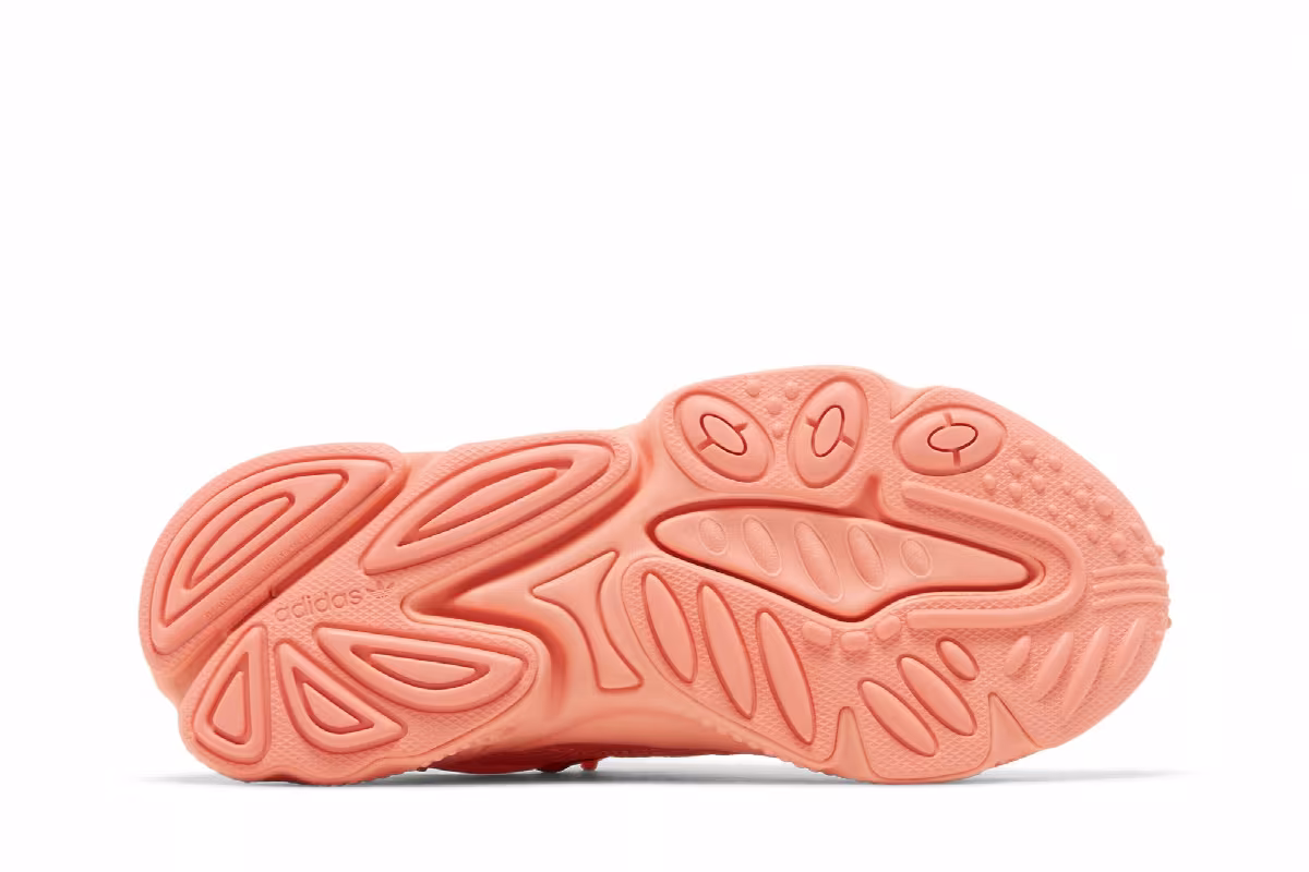 Adidas Women's Ozweego Chalk Coral, view 5