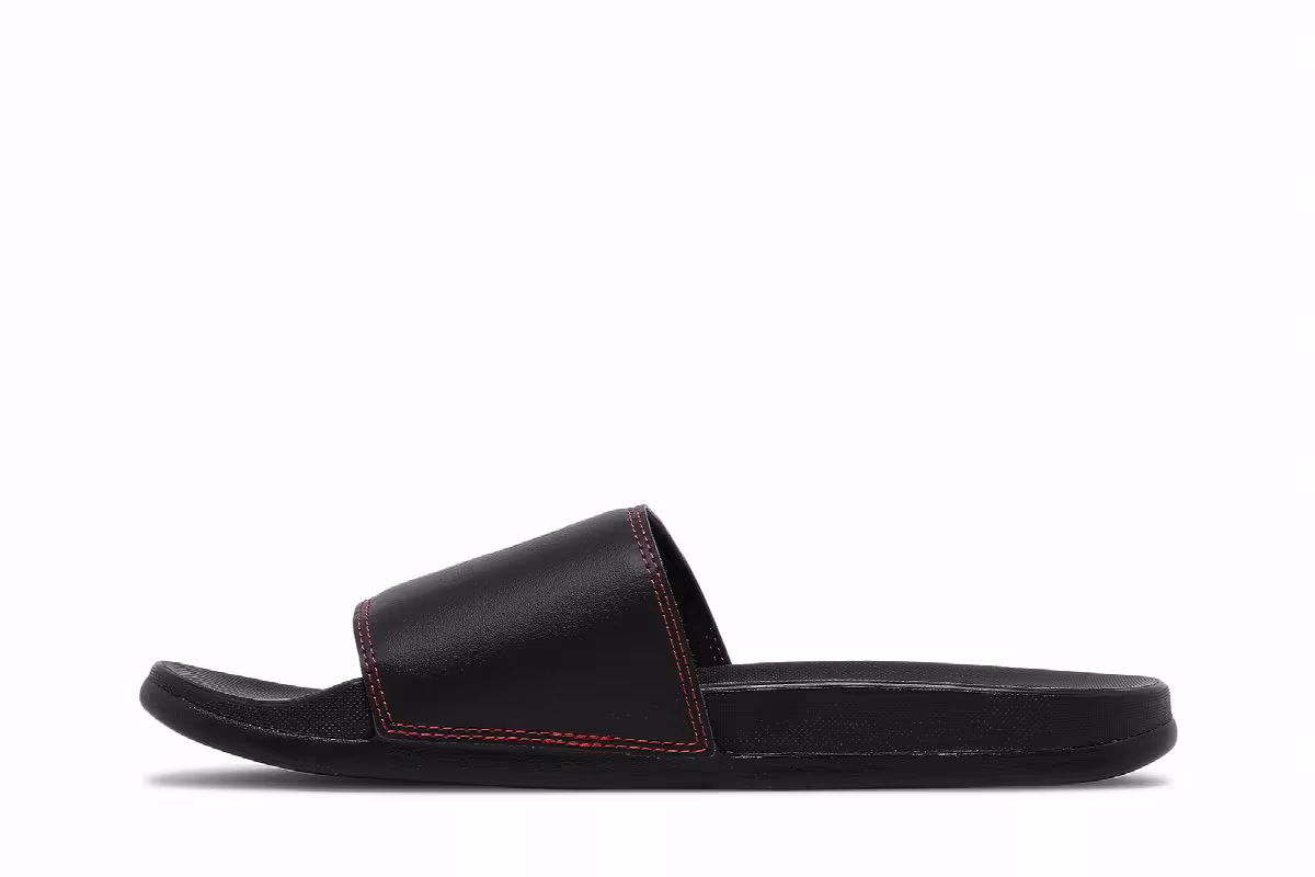 424 x Arsenal FC x adidas Adilette Comfort Slide Black Scarlet, view 4
