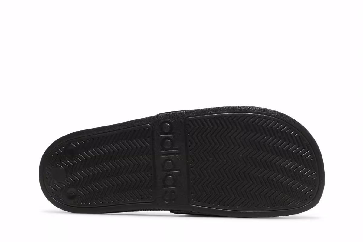 Marvel x adidas Adilette Shower Slide J Spider-Man, view 5