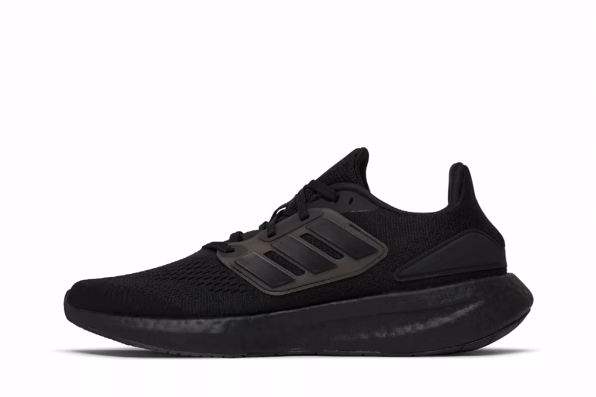 Adidas PureBoost 22 Triple Black, view 4
