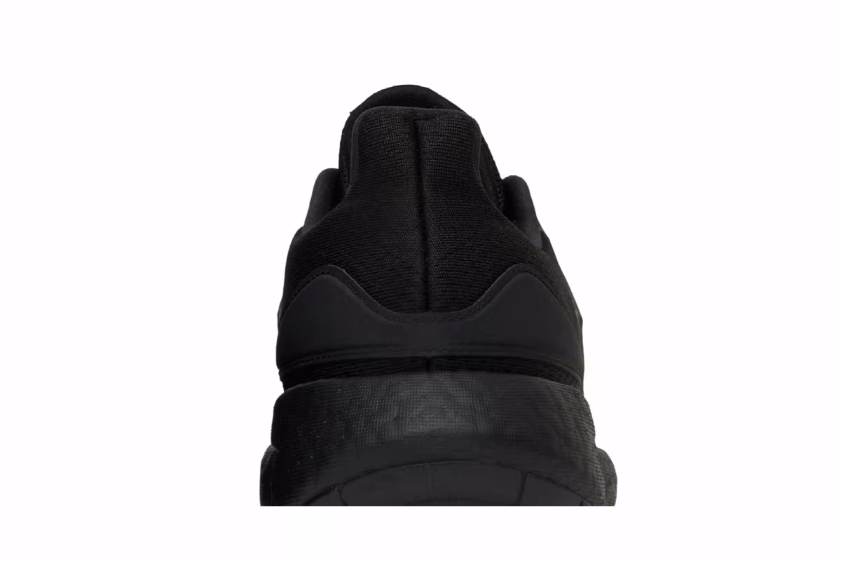 Adidas PureBoost 22 Triple Black, view 8