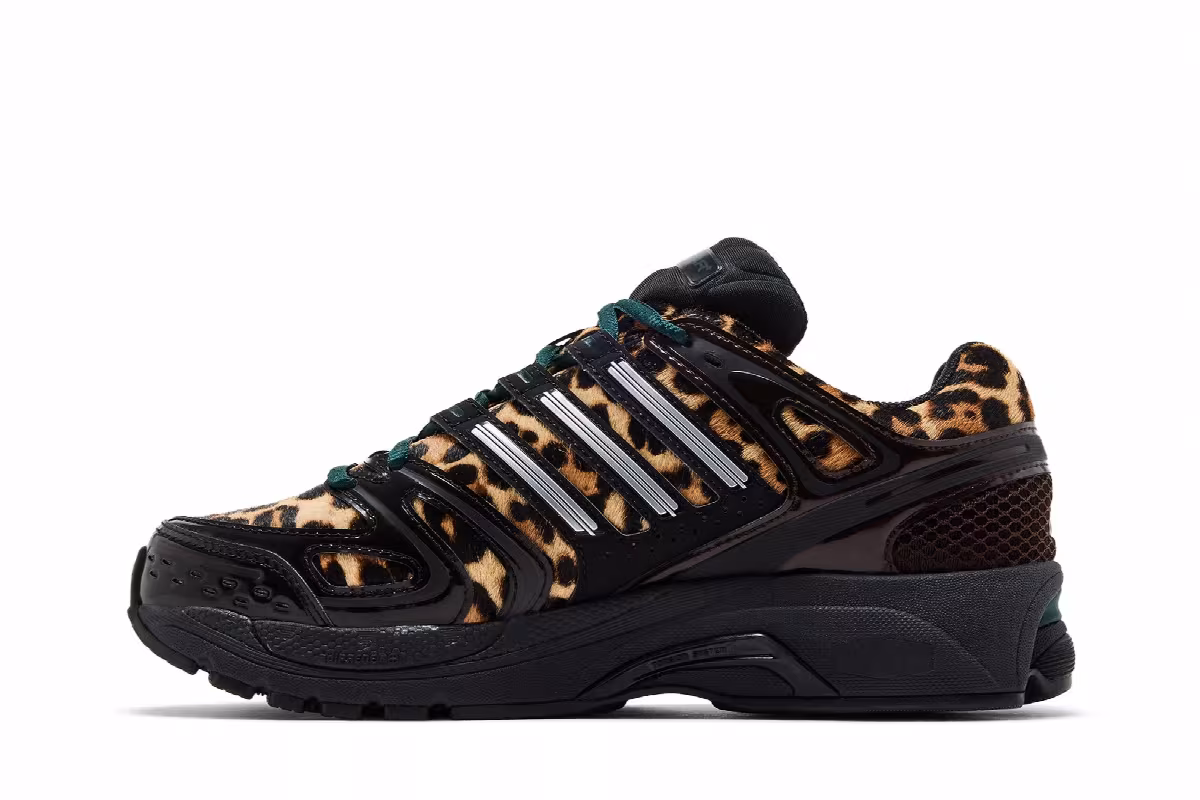 adidas Women's Adistar Control 5 Leopard Aurora Ivy Black, view 4