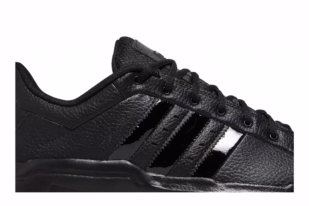 Adidas Pro Model 2G Low Triple Black, view 3