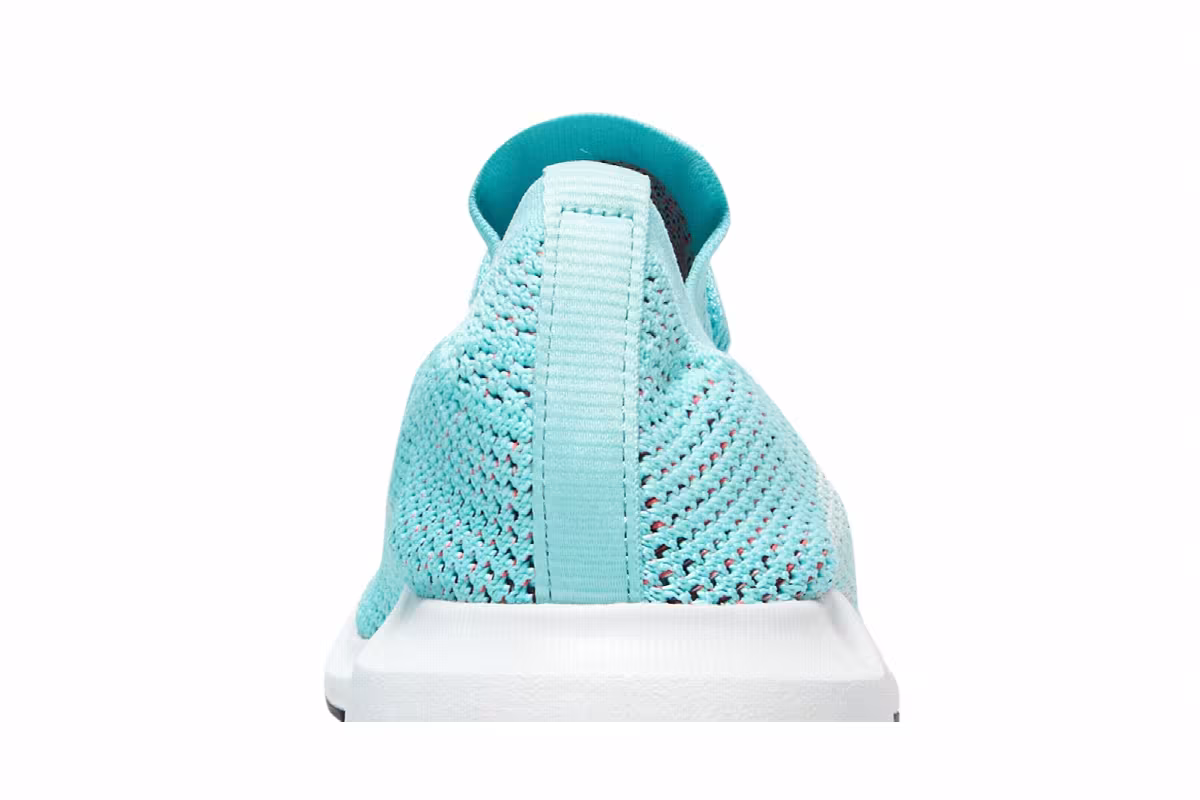 Adidas Women's Swift Run Primeknit Aqua, view 8