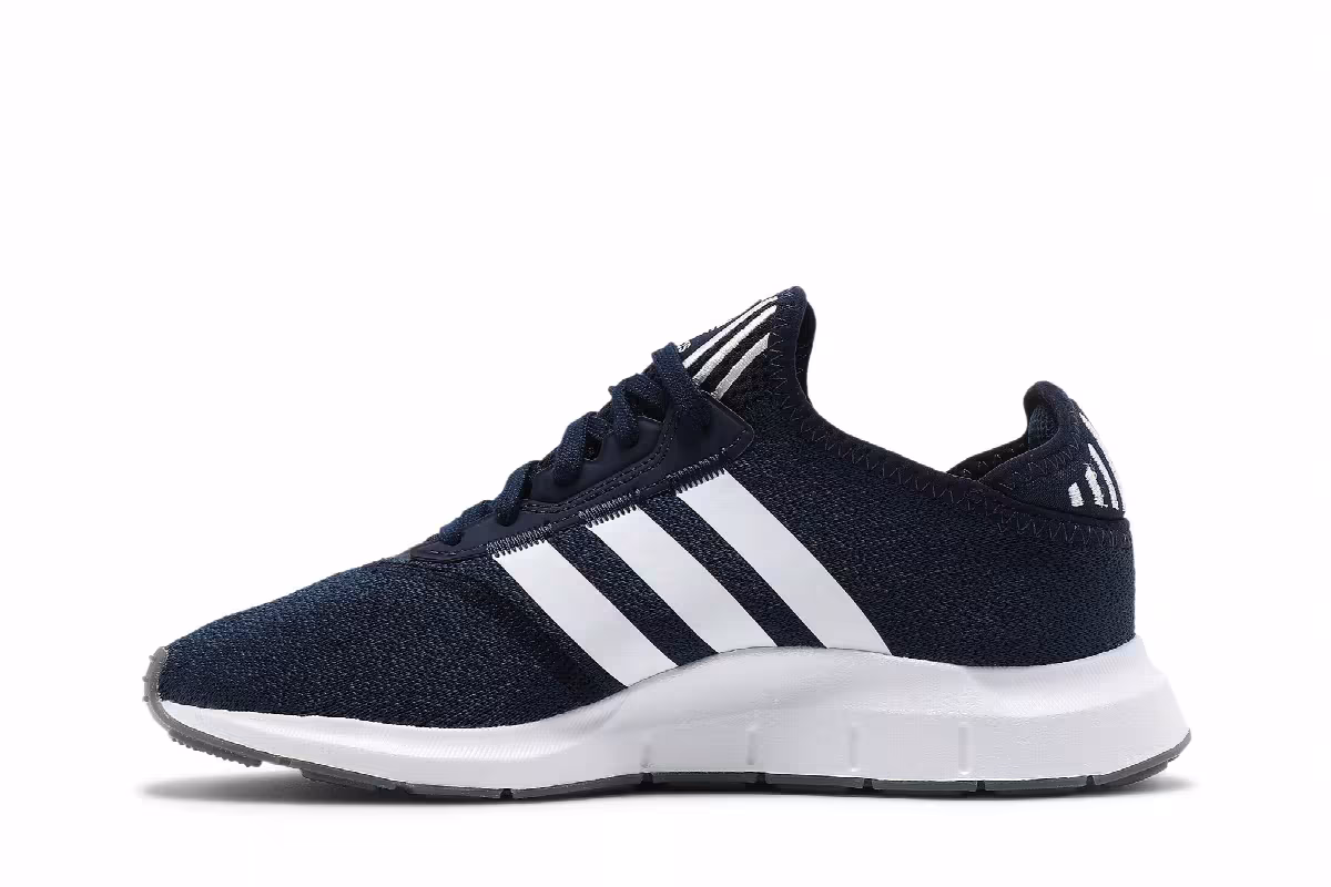 Adidas Women's Swift Run X Collegiate Navy, view 4