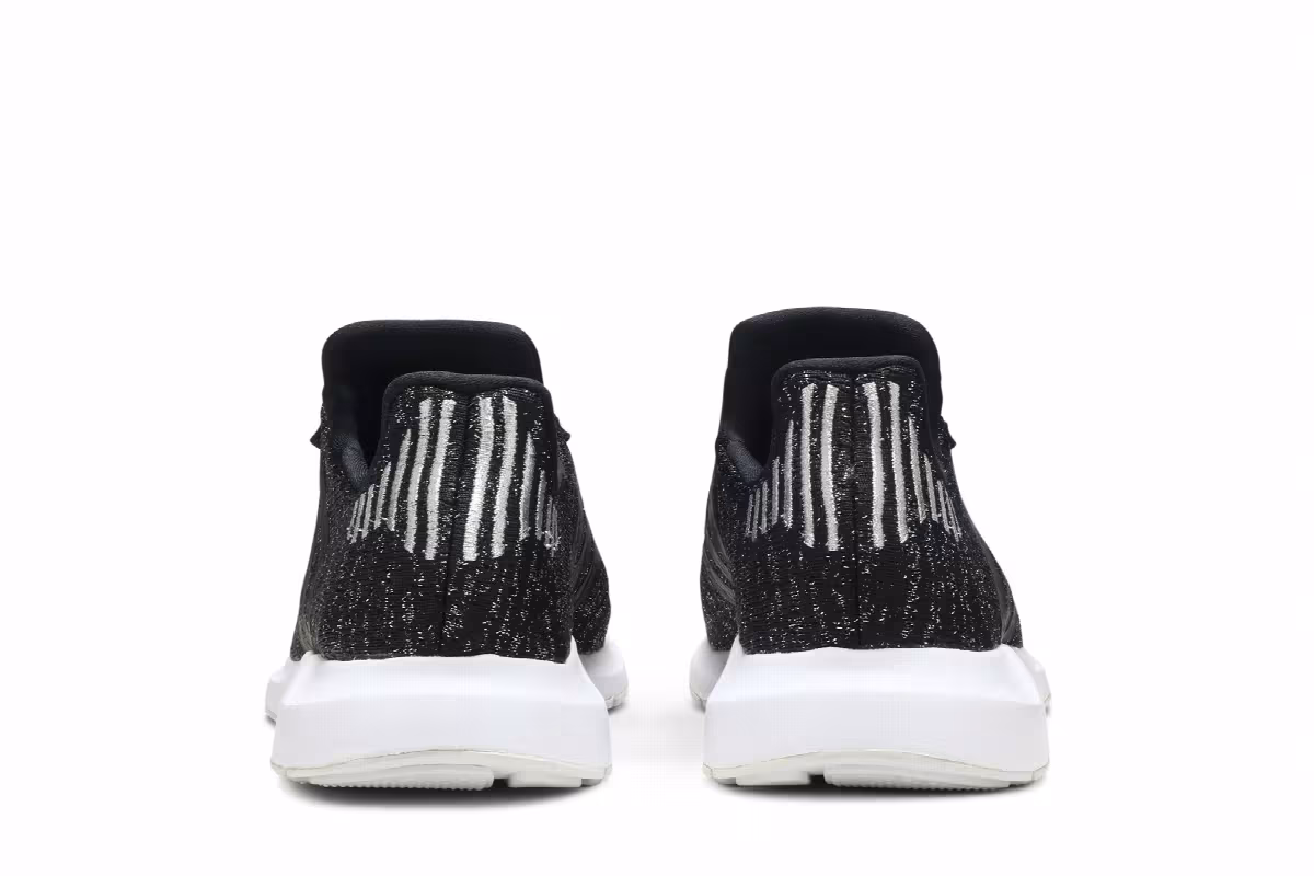Adidas Women's Swift Run Core Black, view 7