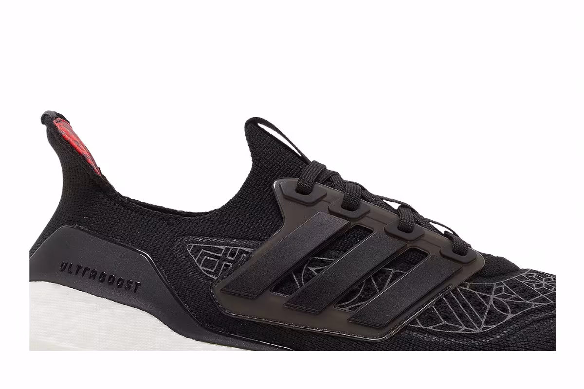 Adidas UltraBoost 21 Chinese New Year, view 3