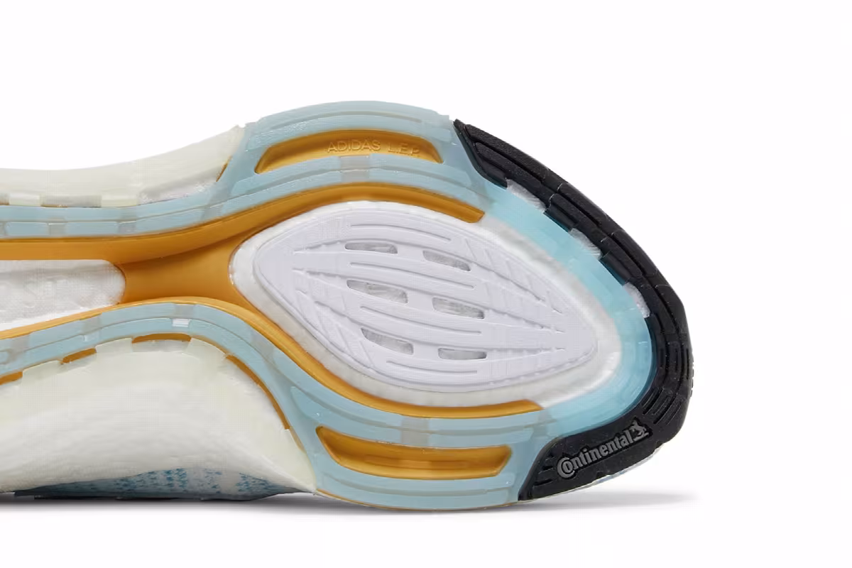 Adidas UltraBoost 21 White Clear Blue, view 6