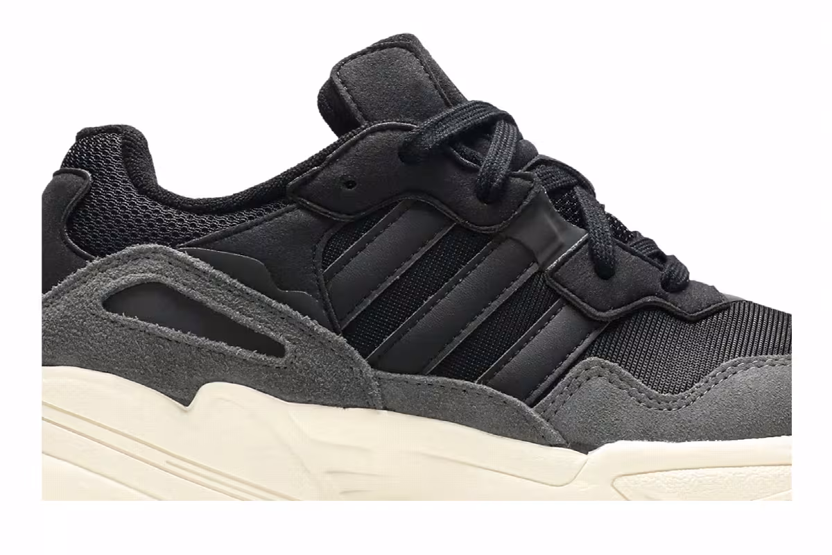 Adidas Yung-96 Core Black Off White, view 3