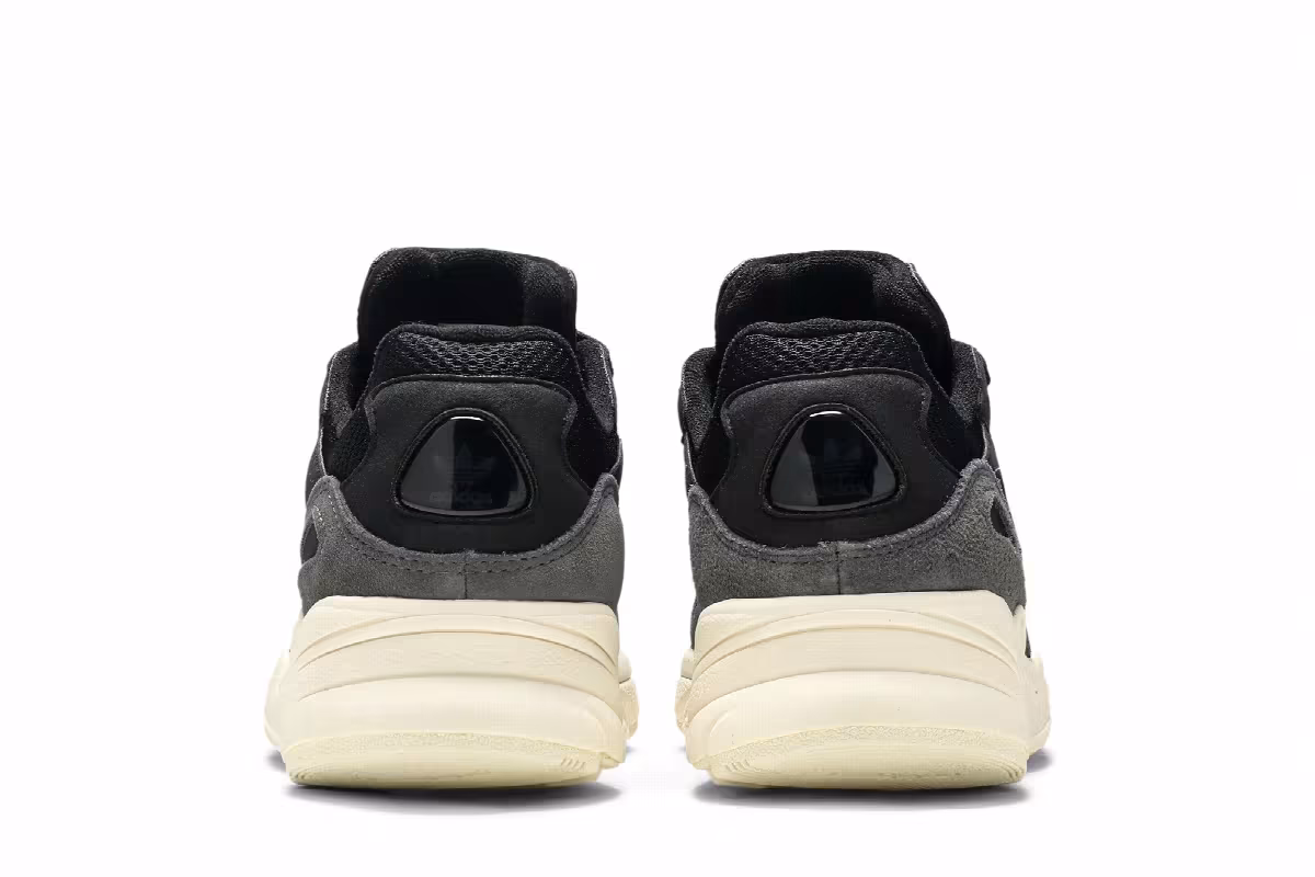 Adidas Yung-96 Core Black Off White, view 7