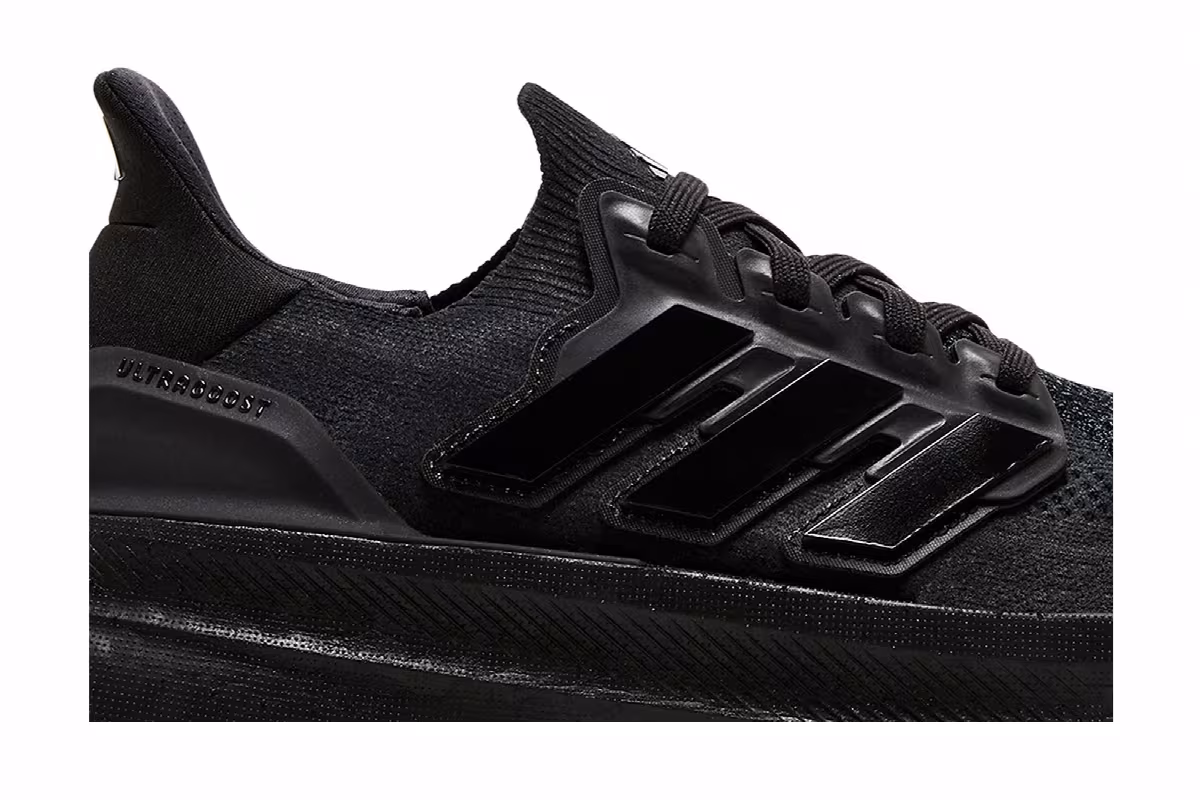 adidas UltraBoost 5 Triple Black, view 3