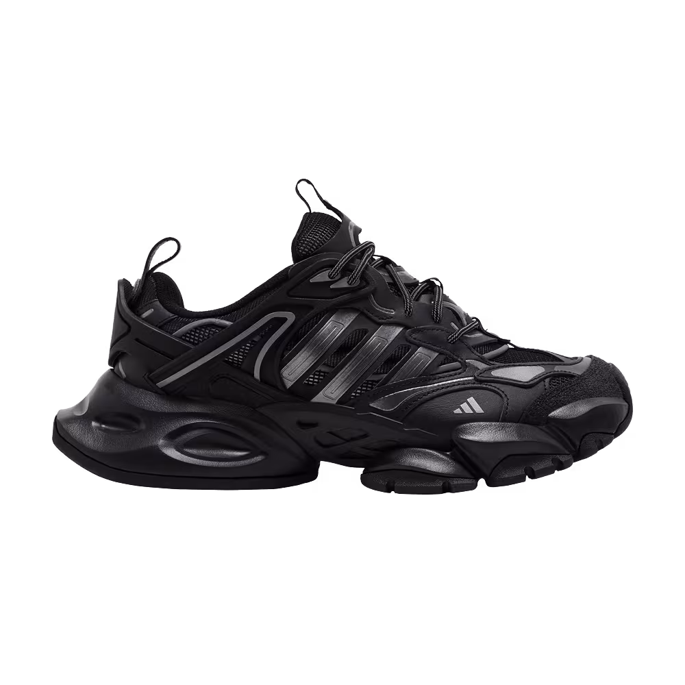 adidas XLG Runner Deluxe Black