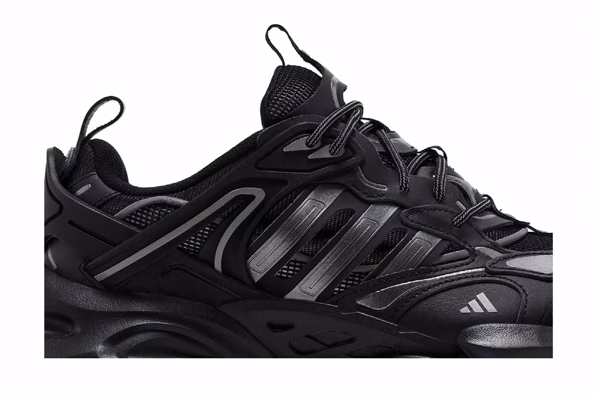 adidas XLG Runner Deluxe Black, view 3