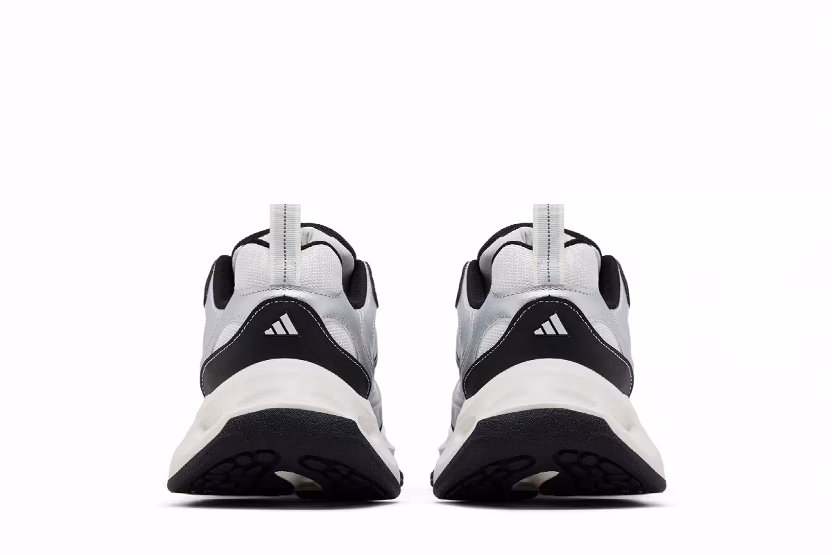 adidas XLG Runner Core White Core Black Silver Metallic, view 7