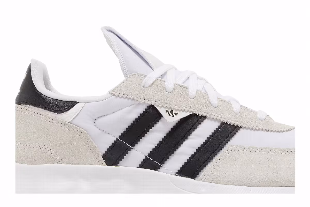 adidas Retropy F2 Footwear White Core Black, view 3