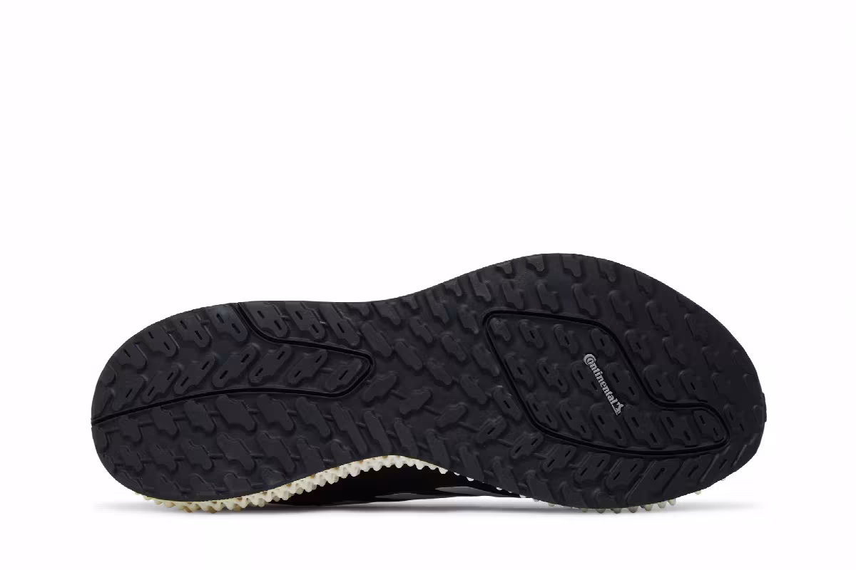 adidas Women's 4DFWD 2 Black White, view 5