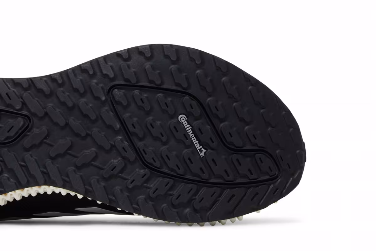 adidas Women's 4DFWD 2 Black White, view 6