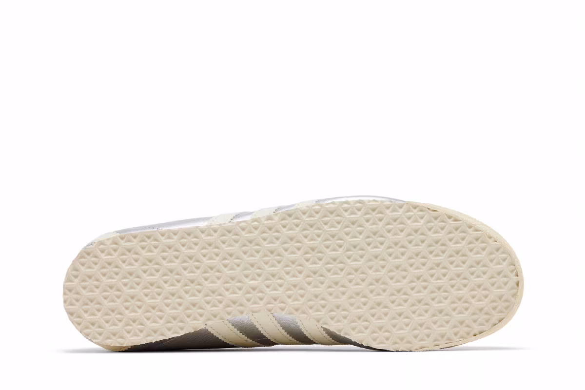 adidas Women's Italia 70s Silver Metallic Cream White, view 5