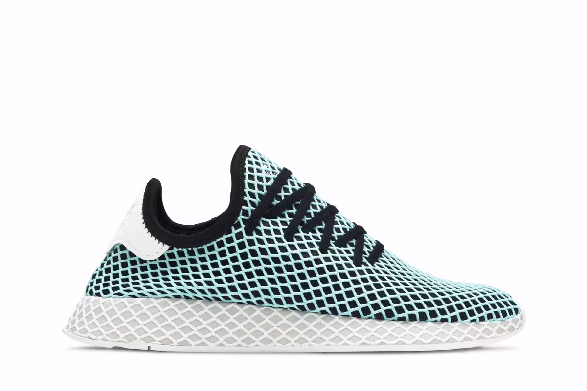 Parley x adidas Deerupt Runner Core Black, view 2