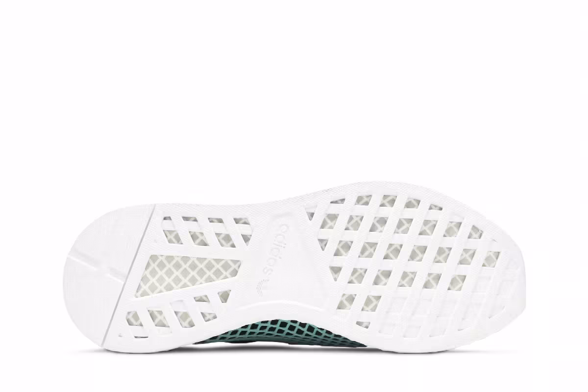 Parley x adidas Deerupt Runner Core Black, view 5