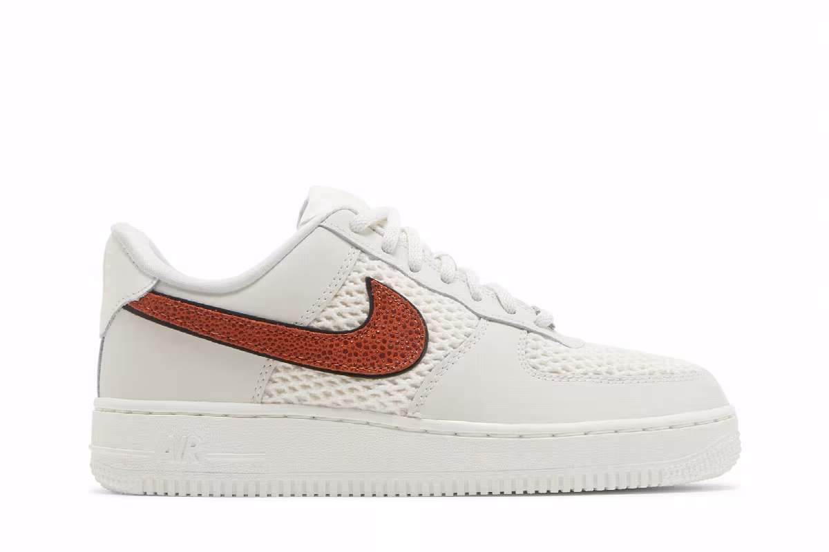 Nike Women's Air Force 1 Basketball Leather, view 2