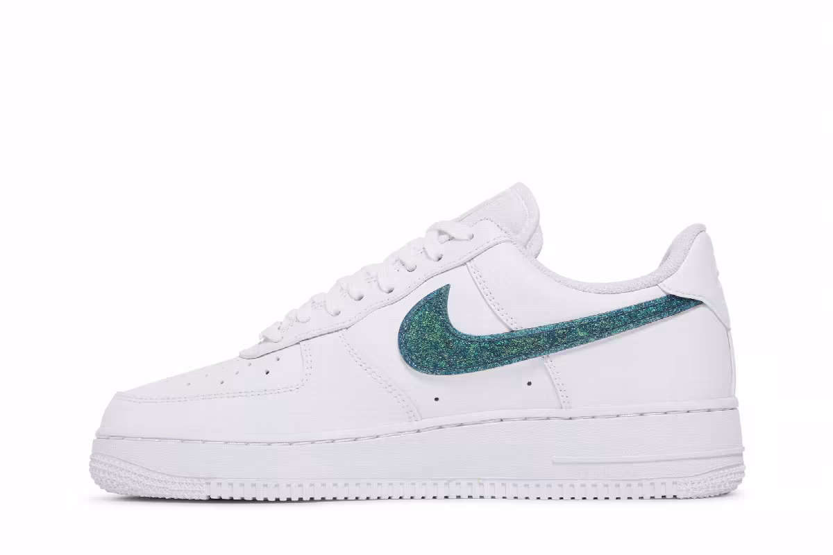 Nike Women's Air Force 1 Low Glitter Swoosh - Celery, view 4