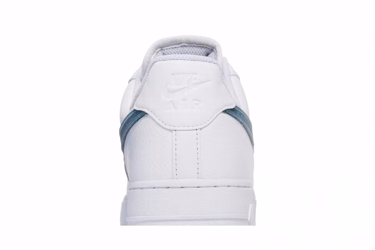 Nike Women's Air Force 1 Low Glitter Swoosh - Celery, view 8