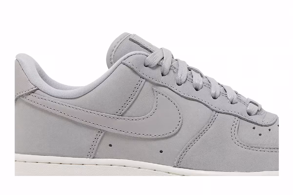 Nike Women's Air Force 1 Premium Wolf Grey, view 3