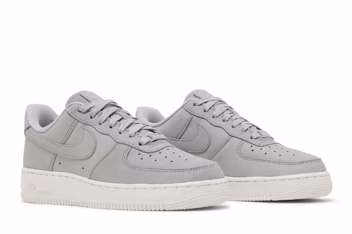 Nike Women's Air Force 1 Premium Wolf Grey, view 9