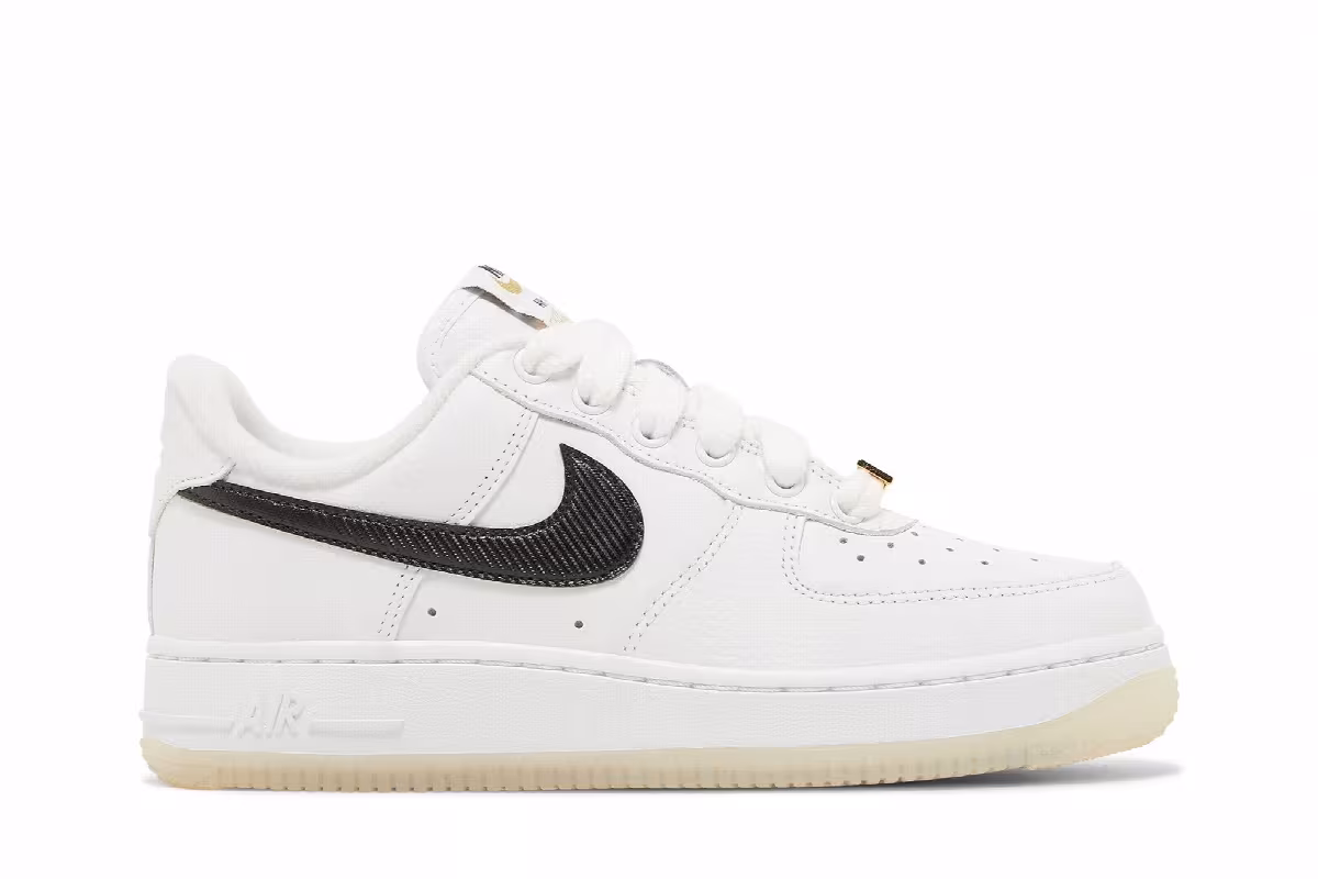 Nike Women's Air Force 1 Bronx Origins, view 2