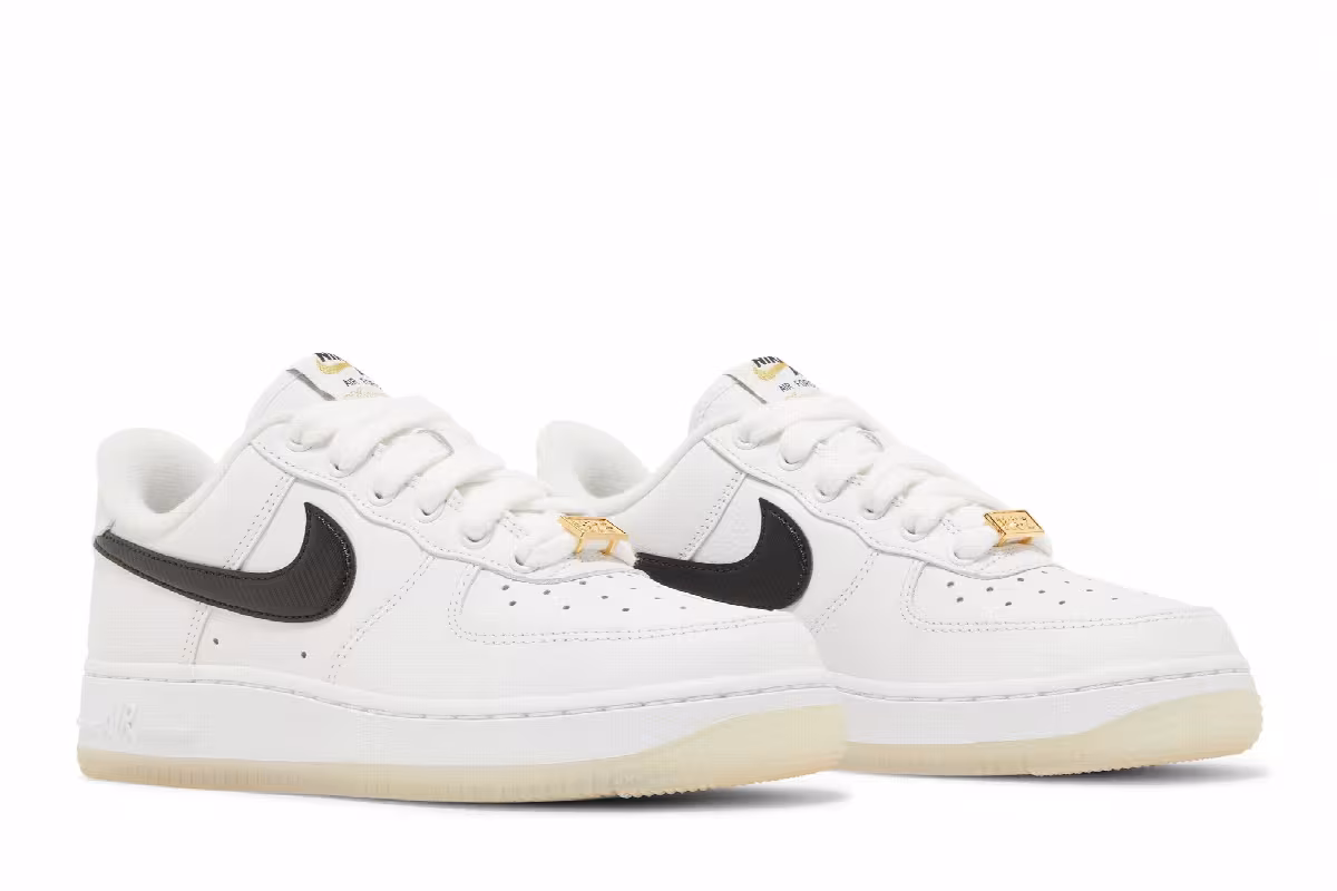 Nike Women's Air Force 1 Bronx Origins, view 9