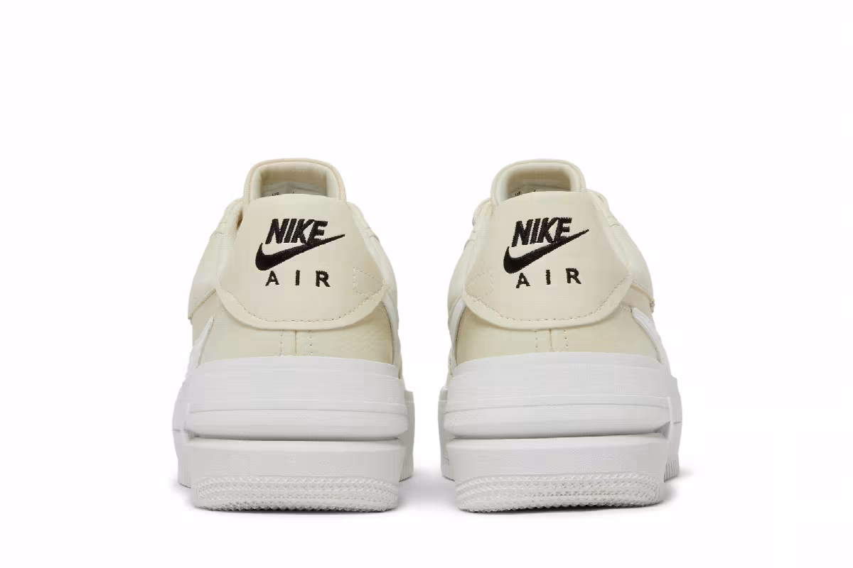 Nike Women's Air Force 1 PLT.AF.ORM Fossil, view 7