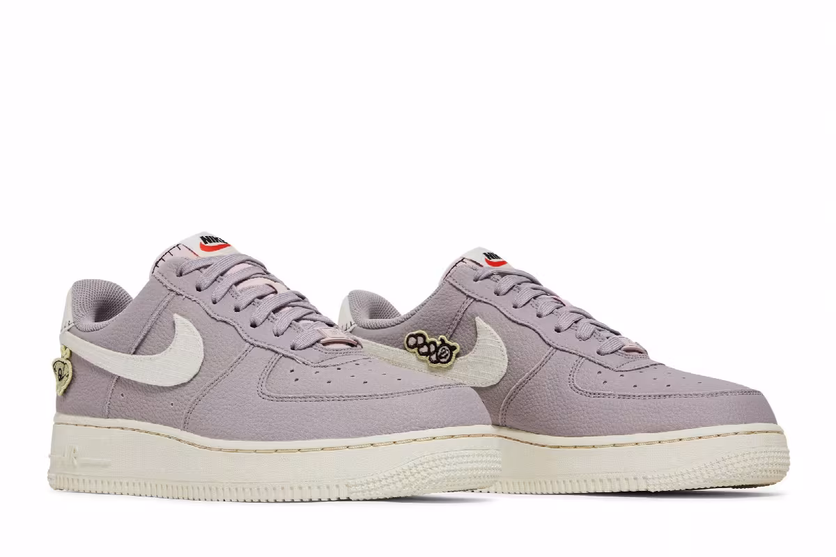 Nike Women's Air Force 1 Air Sprung, view 9