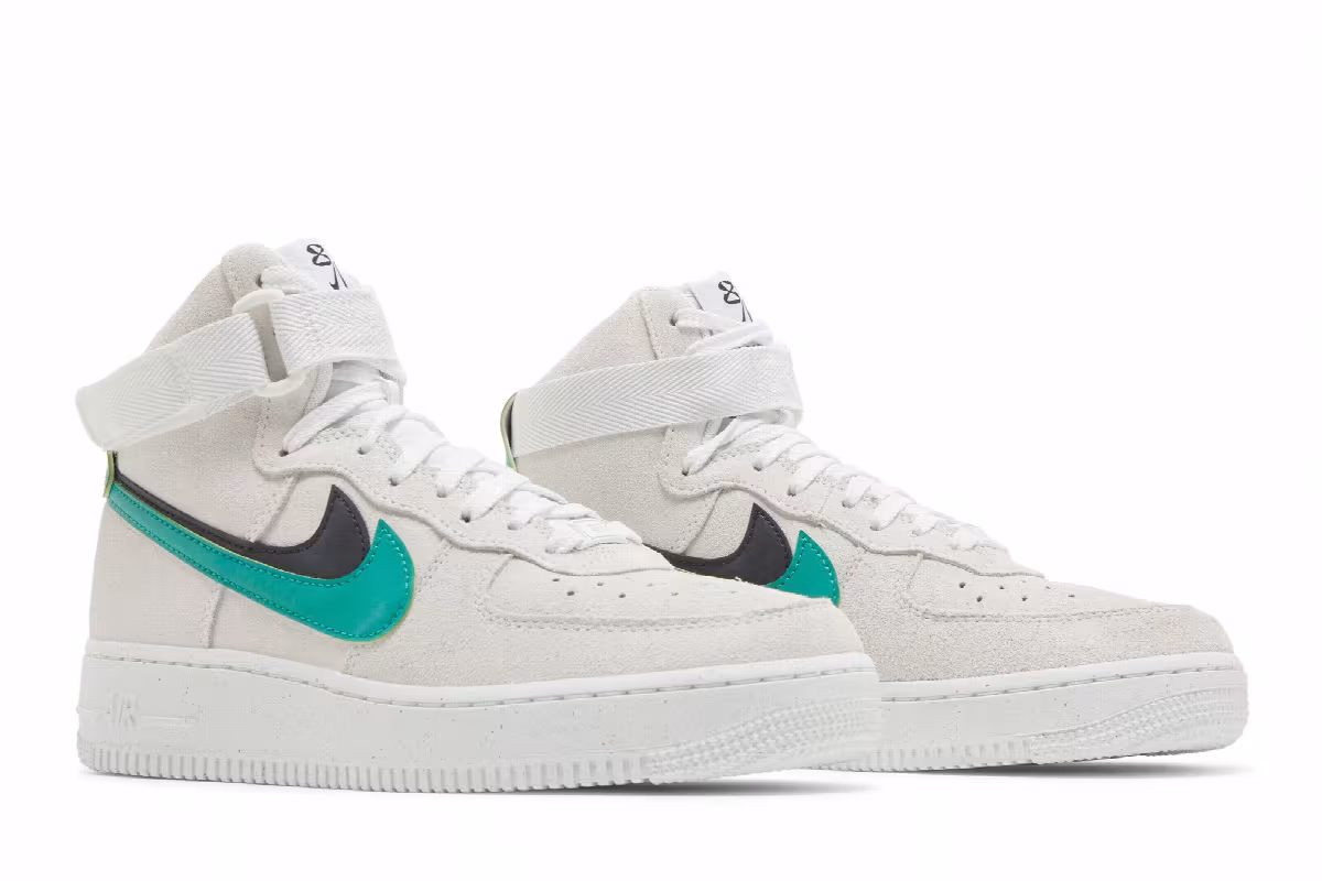 Nike Women's Air Force 1 High SE 82 - Neptune Green, view 9